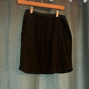 Sundry skirt